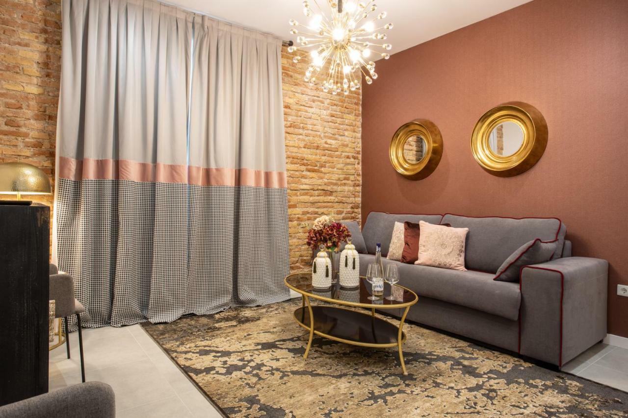 Bibo Suites Plaza Nueva Гранада Екстериор снимка